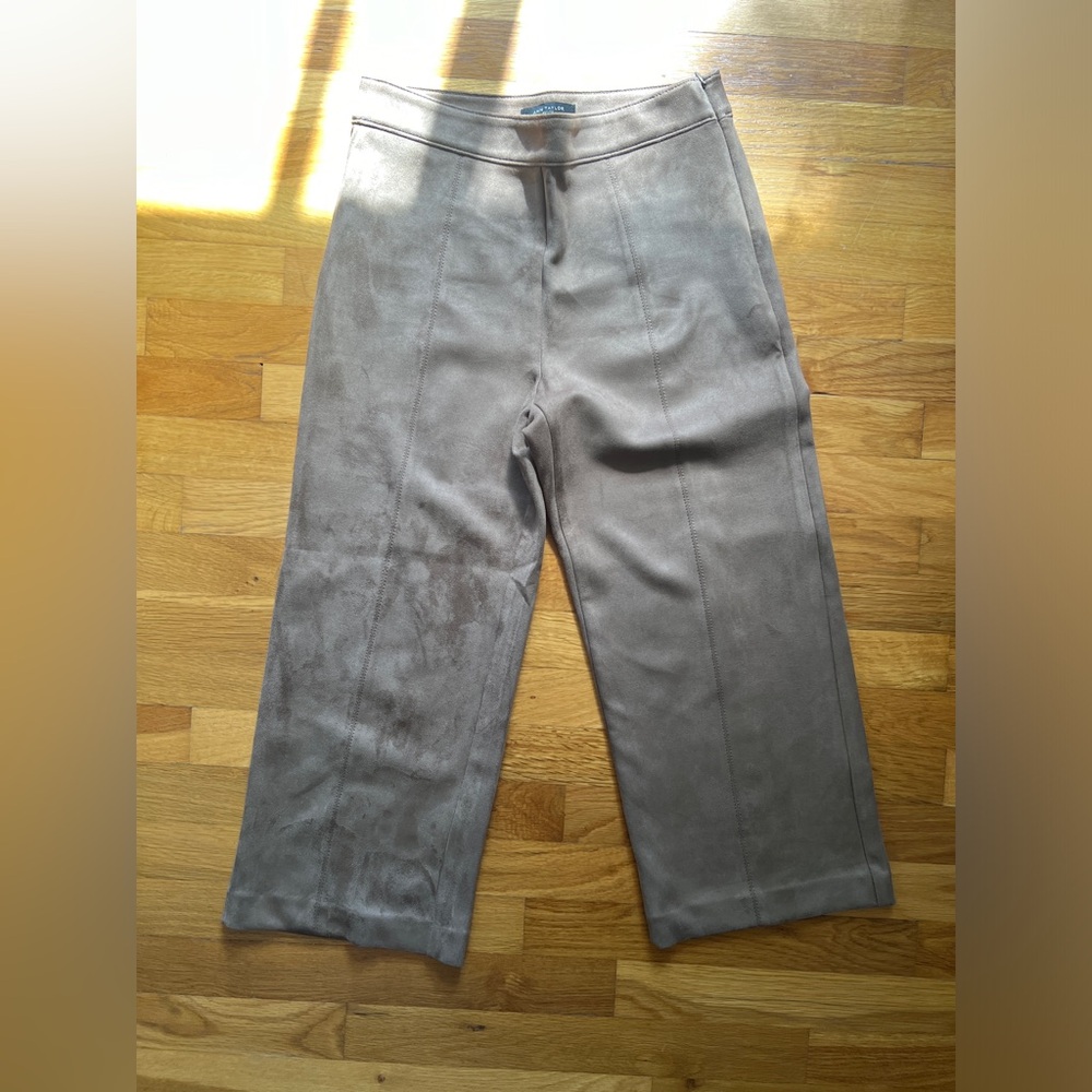 Soft Tan Pants, Size 6P, Ann Taylor, Like New, Barely Used